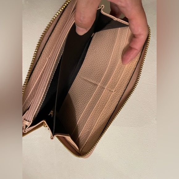 Authentic GG Gucci Marmont Long Zippy Wallet Light Pink Color With COA - Picture 6 of 15